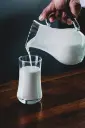 unsplash__8bnn1GqX70_leche.webp